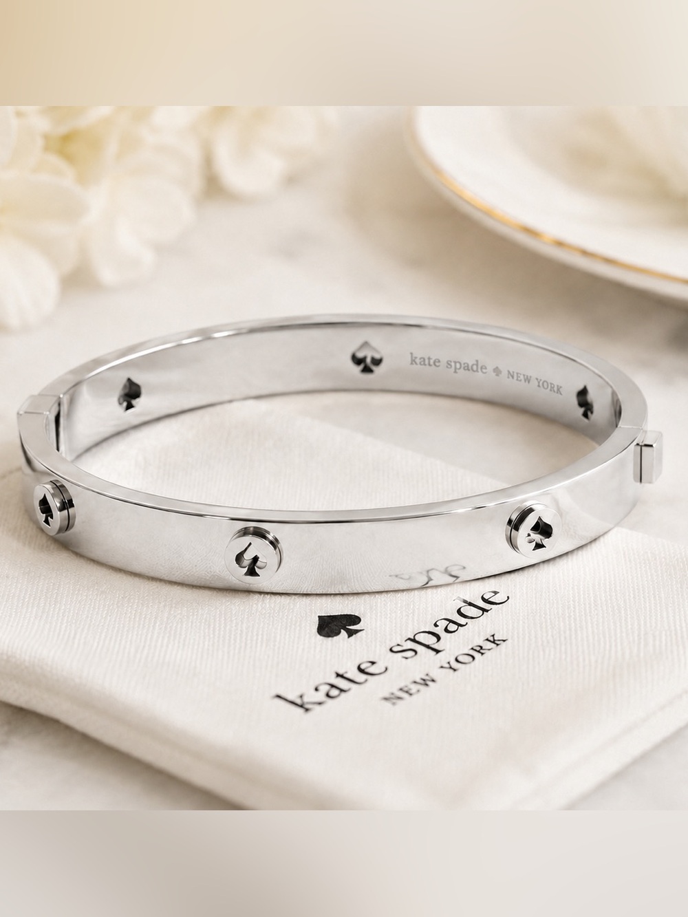 Kate Spade Spot The Spade Studded Hinged Bangle – Silver Tone Stainless Steel 🩶